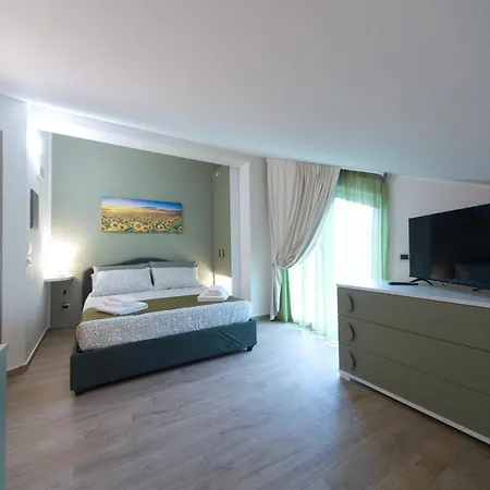 Slow Chic Beb Policlinico 4* Messina