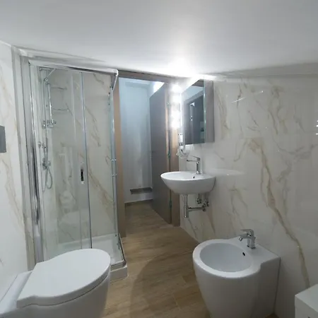 Gasthuis Slow Chic Beb Policlinico