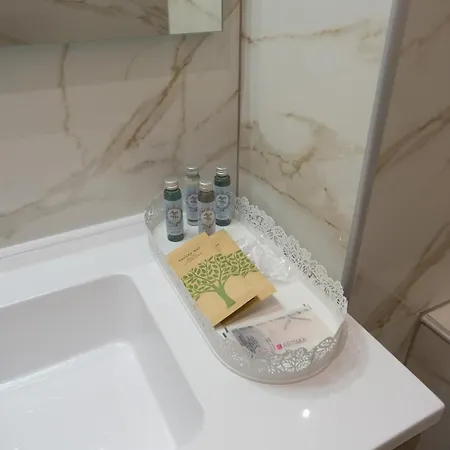 Gasthuis Slow Chic Beb Policlinico 4*