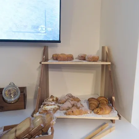 Gasthuis Slow Chic Beb Policlinico