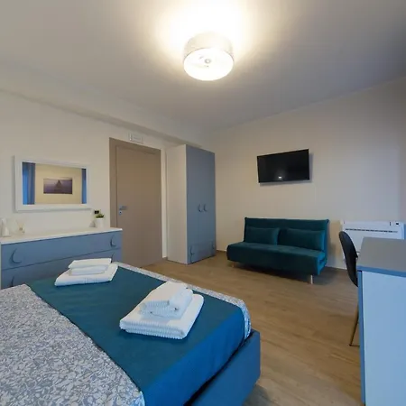 Slow Chic Beb Policlinico